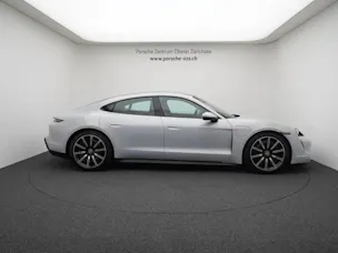 Porsche Taycan 4S