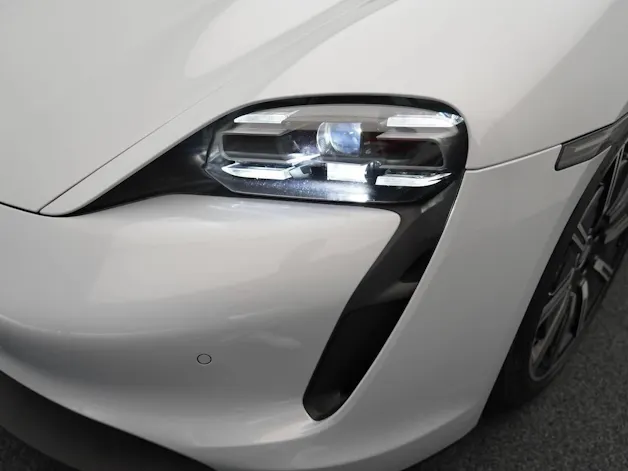 Porsche Taycan 4S