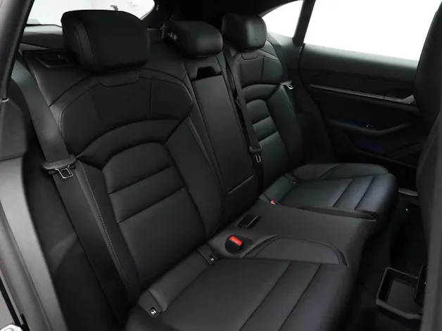 Porsche Taycan 4 Cross Turismo