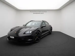 Porsche Taycan 4 Cross Turismo