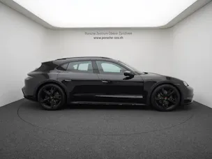 Porsche Taycan 4 Cross Turismo