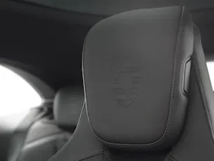 Porsche Taycan 4 Cross Turismo