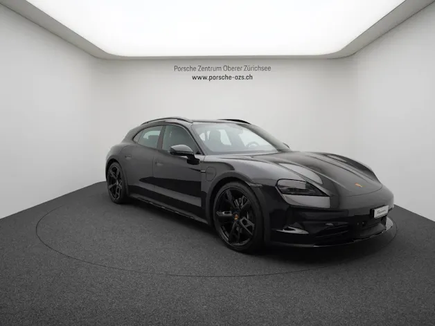 Porsche Taycan 4 Cross Turismo