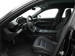 Porsche Taycan 4 Cross Turismo