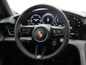 Porsche Taycan 4 Cross Turismo