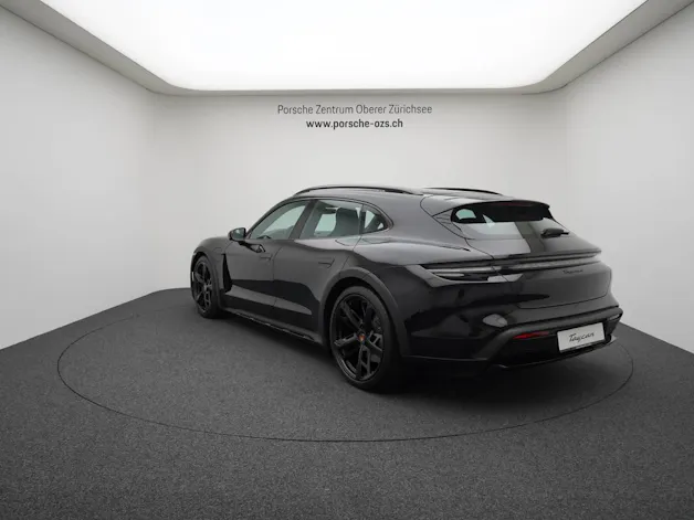 Porsche Taycan 4 Cross Turismo