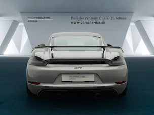 Porsche 718 Cayman GT4