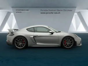 Porsche 718 Cayman GT4