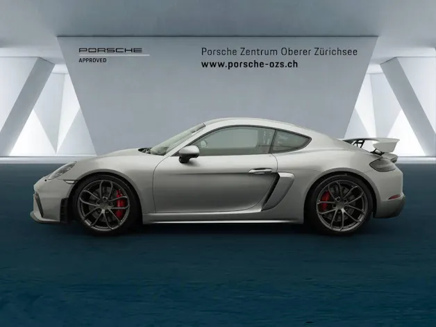 Porsche 718 Cayman GT4