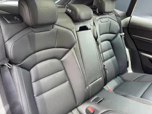 Porsche Taycan 4 Cross Turismo
