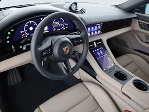 Porsche Taycan 4 Cross Turismo