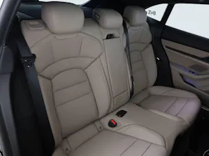 Porsche Taycan 4 Cross Turismo