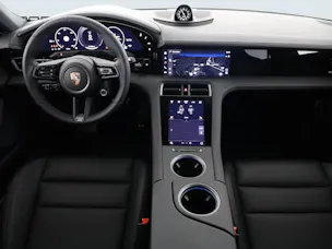 Porsche Taycan 4 Cross Turismo