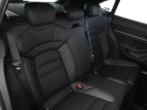 Porsche Taycan 4 Cross Turismo