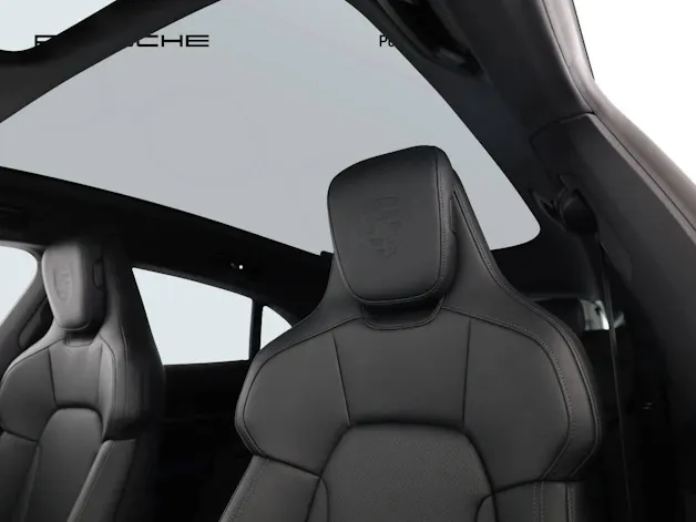 Porsche Taycan 4 Cross Turismo