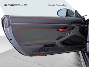 Porsche 718 Spyder RS