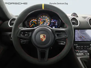 Porsche 718 Spyder RS