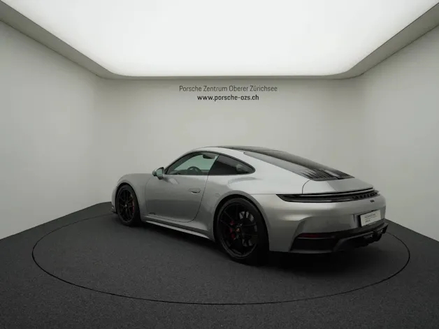 Porsche 911 Carrera GTS