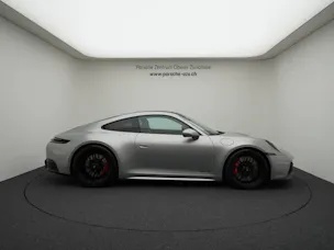 Porsche 911 Carrera GTS