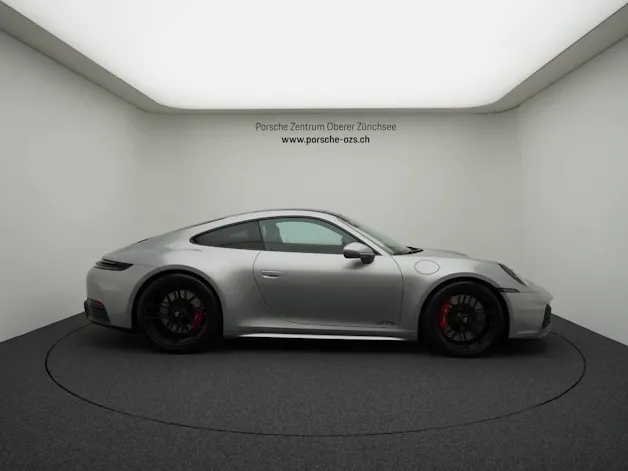 Porsche 911 Carrera GTS