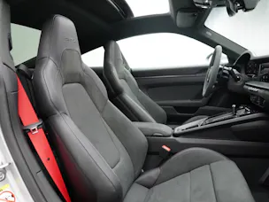 Porsche 911 Carrera GTS