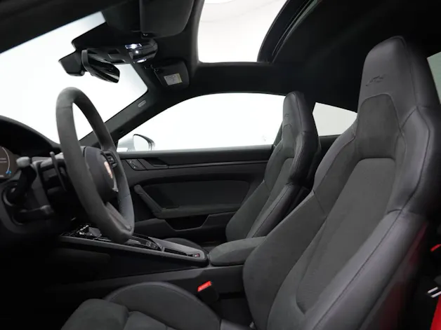 Porsche 911 Carrera GTS