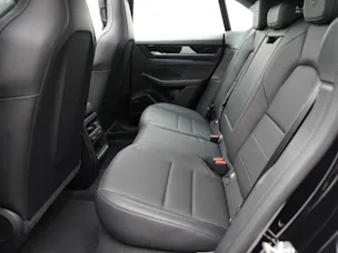 Porsche Macan 4