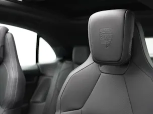 Porsche Macan 4