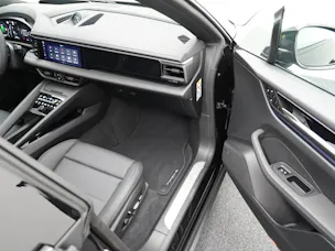 Porsche Macan 4