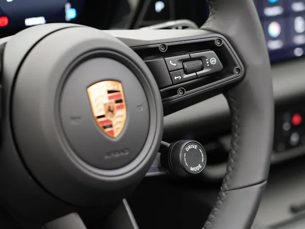 Porsche Macan 4