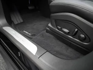 Porsche Macan 4
