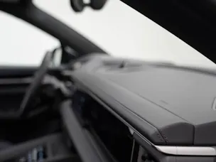 Porsche Macan 4