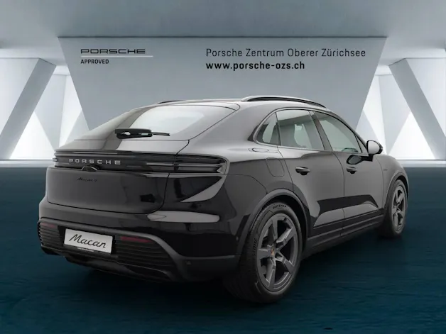 Porsche Macan 4