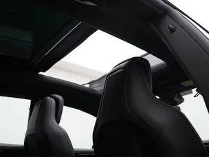 Porsche Macan 4