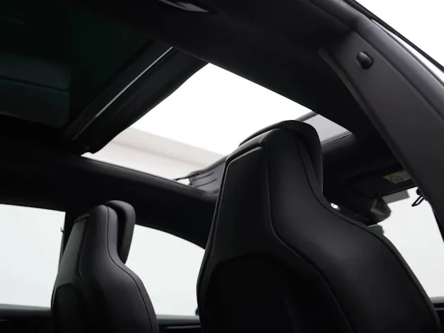Porsche Macan 4