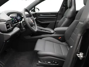 Porsche Macan 4