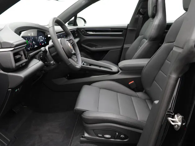 Porsche Macan 4