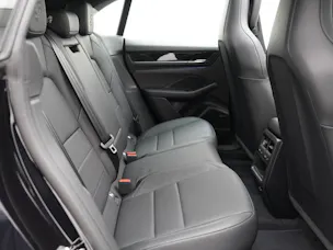 Porsche Macan 4