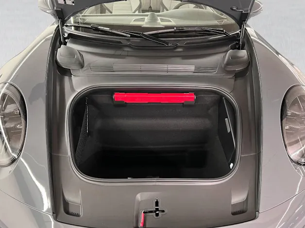 Porsche 911 Carrera 4 GTS Cabriolet