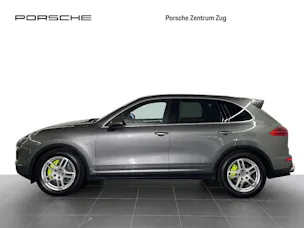Porsche Cayenne S E-Hybrid