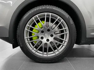 Porsche Cayenne S E-Hybrid