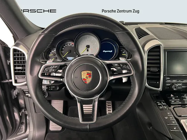 Porsche Cayenne S E-Hybrid