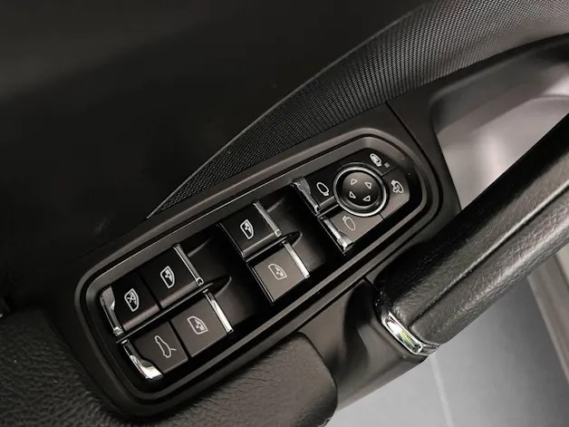 Porsche Cayenne S E-Hybrid