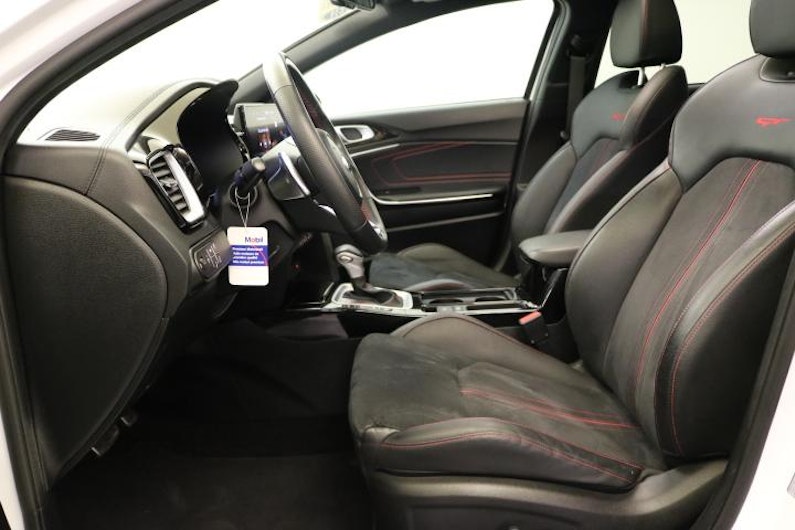 Vehicle image KIA CEED