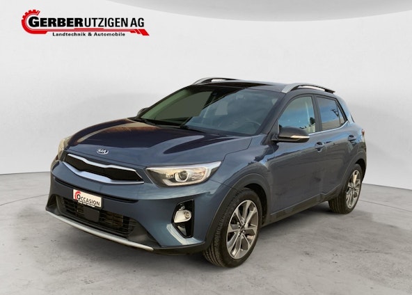 First vehicle image First vehicle image