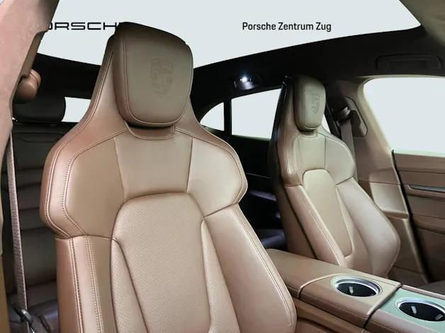Porsche Taycan Turbo Cross Turismo