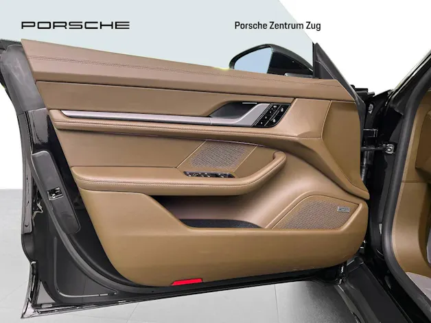 Porsche Taycan Turbo Cross Turismo