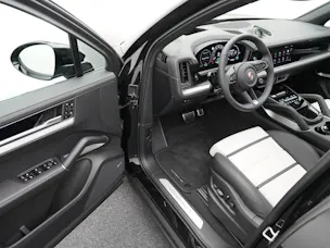 Porsche Cayenne S E-Hybrid