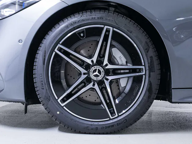 Mercedes-Benz C 220 d 4MATIC T-Modell Swiss Star