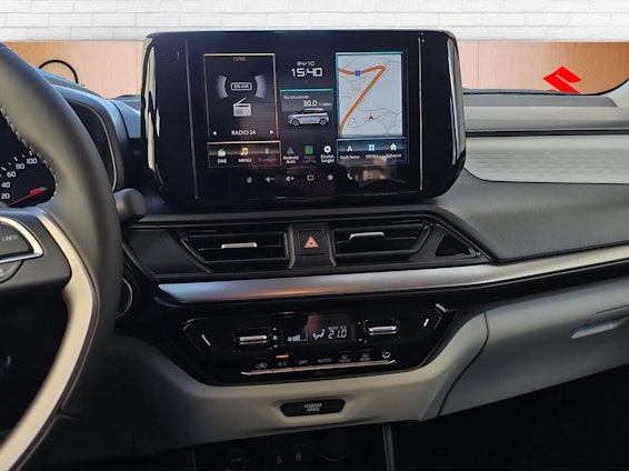 Vehicle image 13 Vehicle image 13